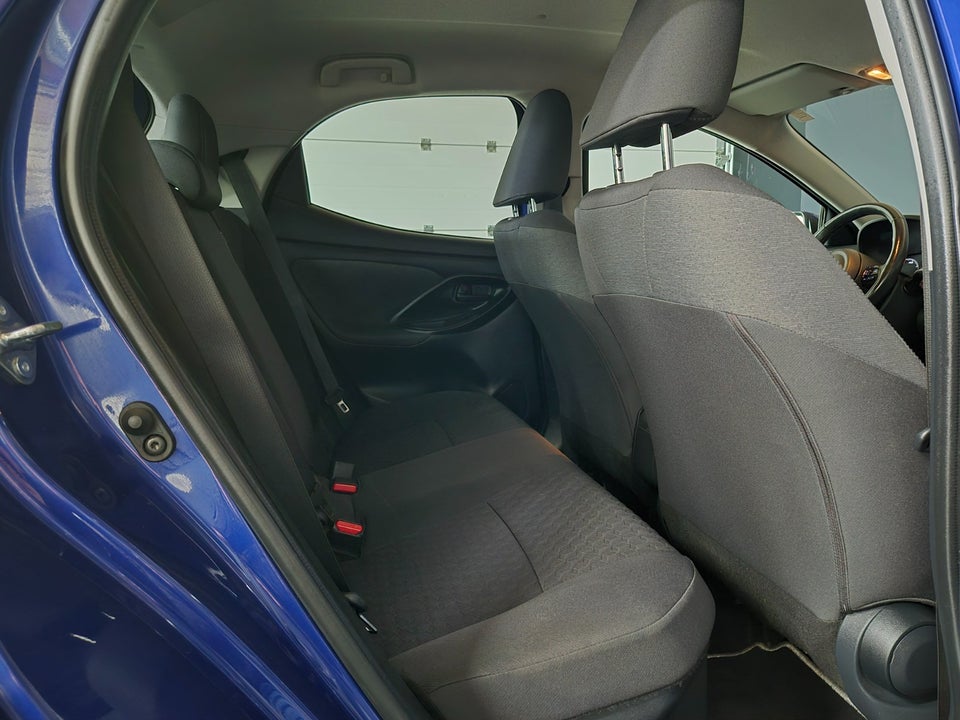 Toyota Yaris 1,5 Hybrid H3 e-CVT 5d