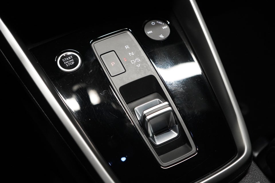 Audi A3 40 TFSi e Advanced Sportback S-tr. 5d