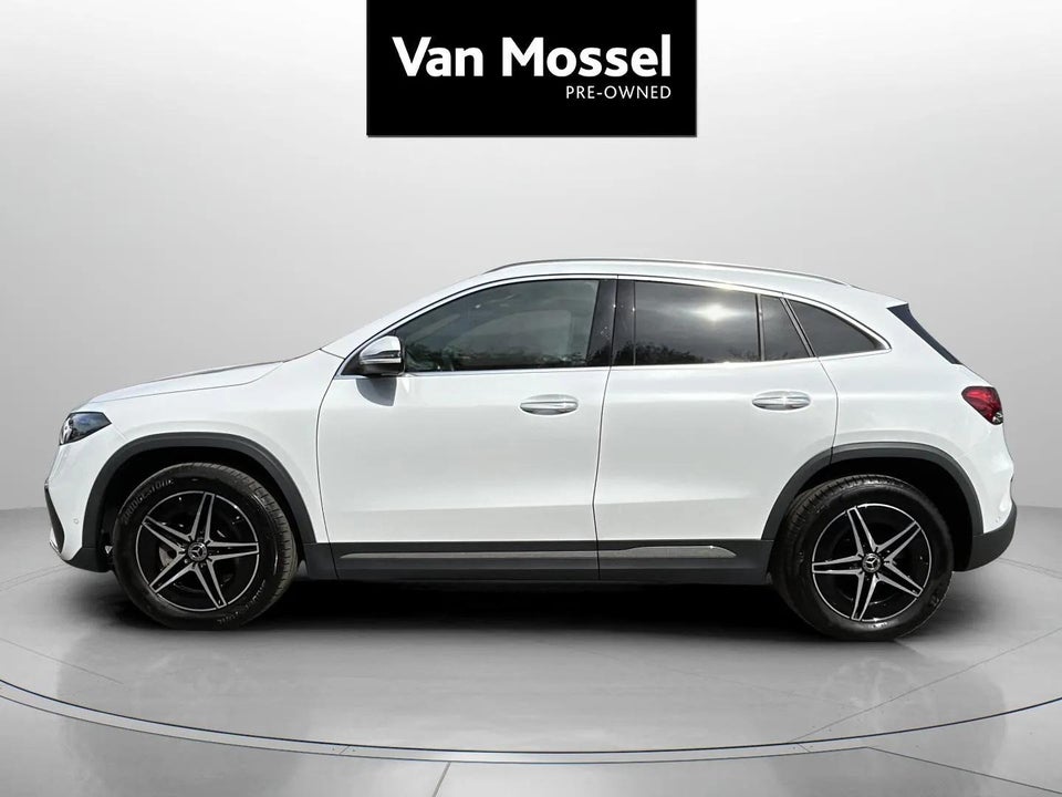 Mercedes EQA350 AMG Line 4Matic 5d