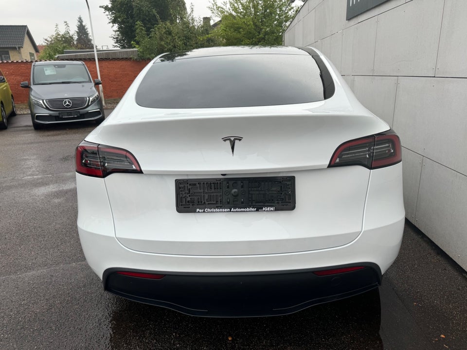 Tesla Model Y RWD 5d