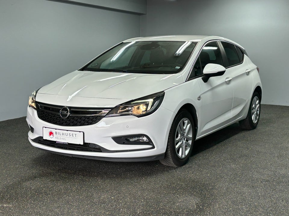 Opel Astra 1,0 T 105 Excite 5d