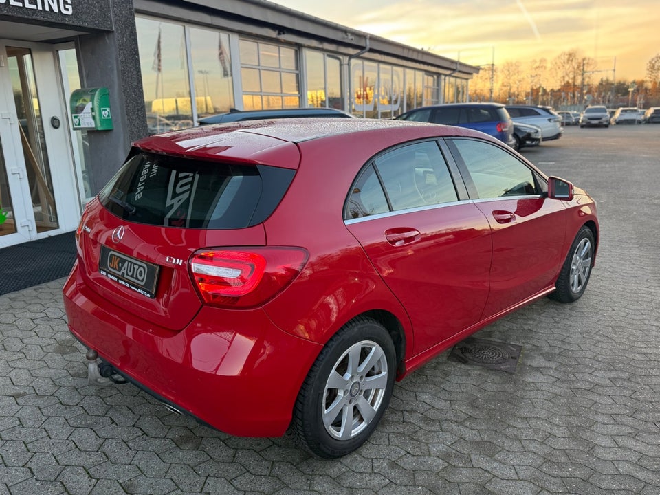 Mercedes A200 2,2 CDi Urban 5d