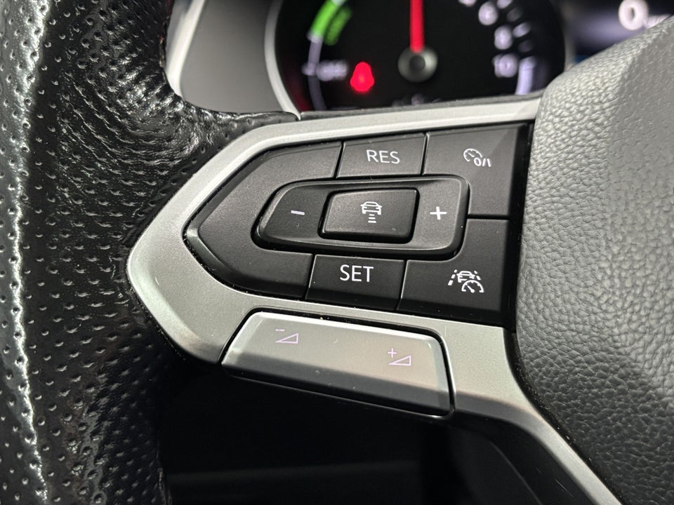 VW Passat 1,4 GTE DSG 4d