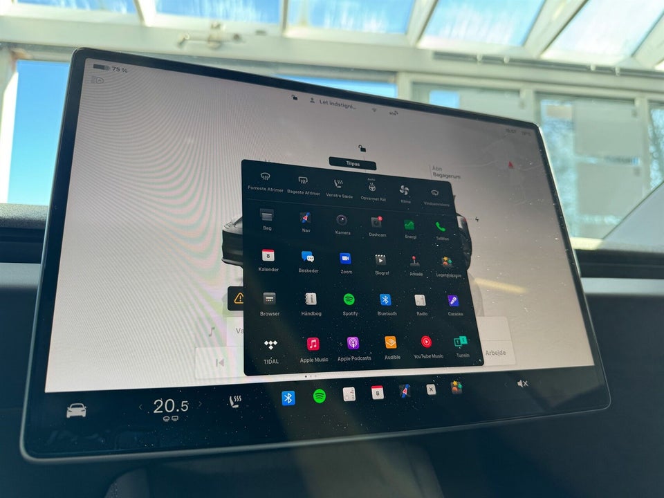 Tesla Model 3 RWD 4d