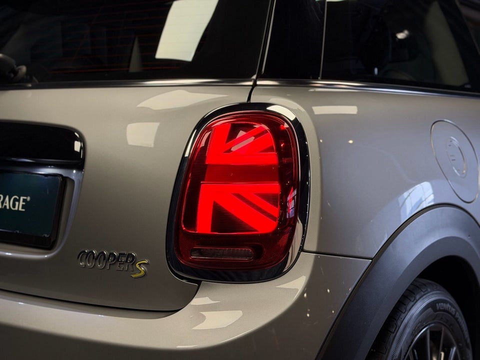 MINI Cooper SE Classic Trim 3d