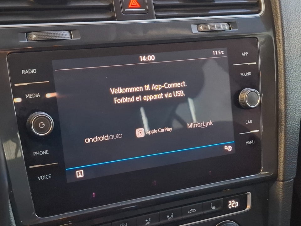 VW Golf VII 1,5 TSi 130 Comfortline DSG 5d