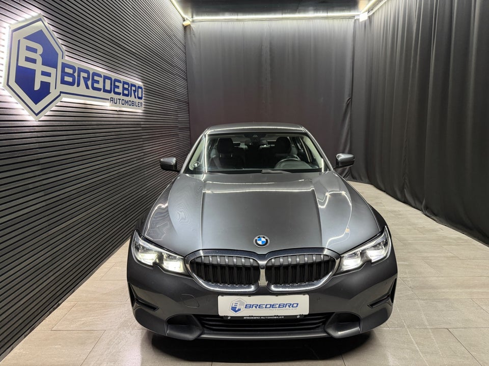 BMW 320d 2,0 Sport Line aut. 4d