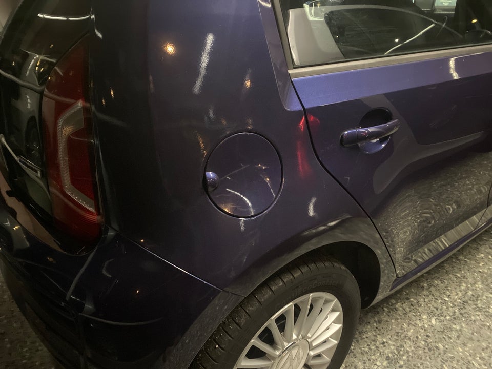VW Up! 1,0 60 High Up! BMT 5d