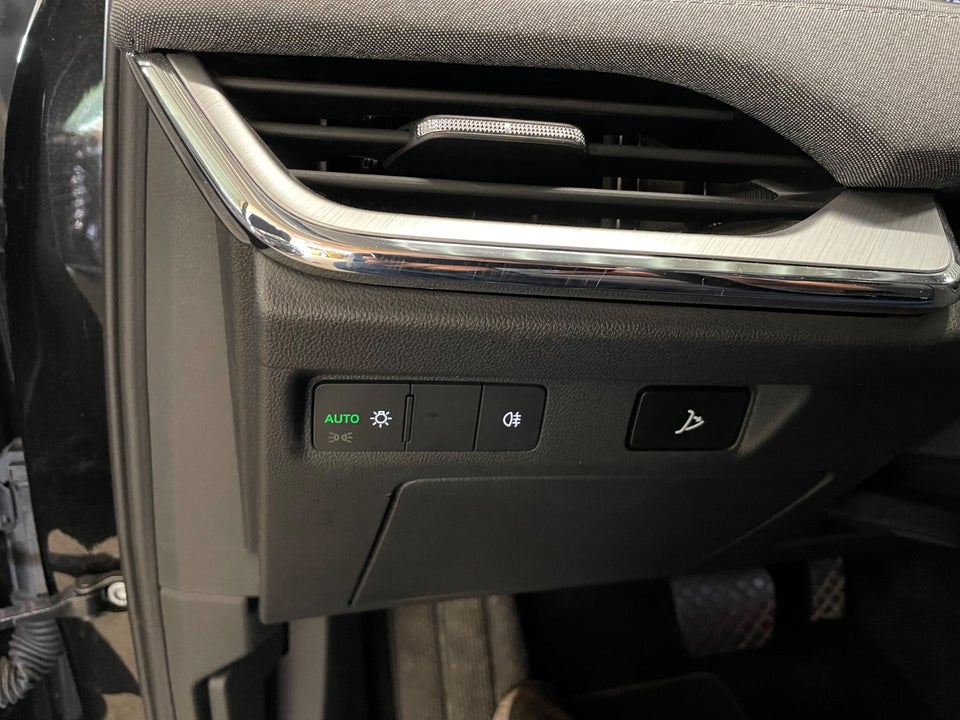 Skoda Enyaq 80 iV Loft 5d