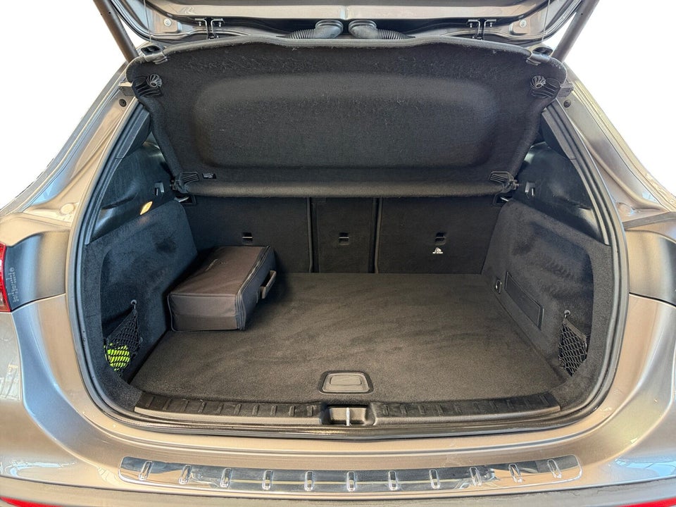 Mercedes EQA250 Progressive 5d