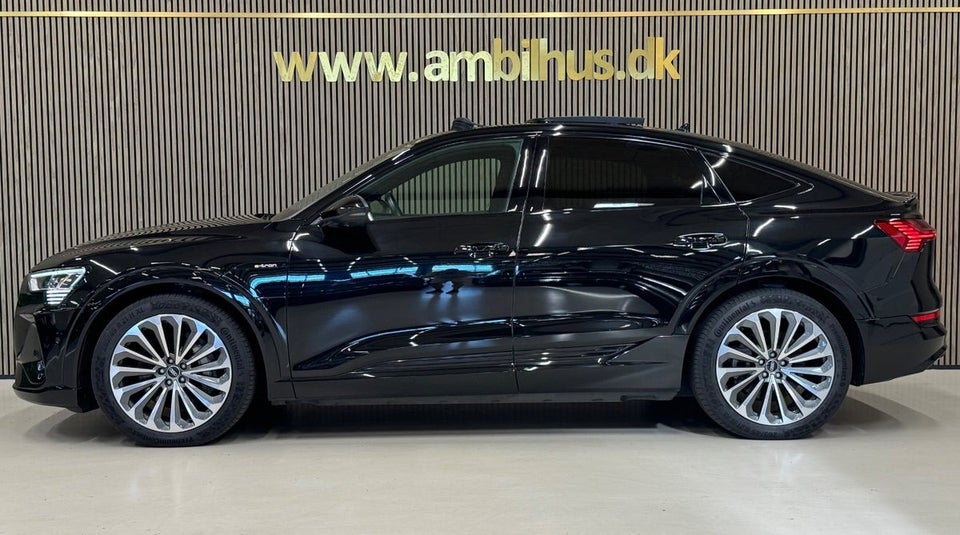 Audi e-tron 55 S-line Sportback quattro 5d