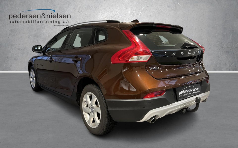 Volvo V40 1,5 T3 152 Momentum aut. 5d