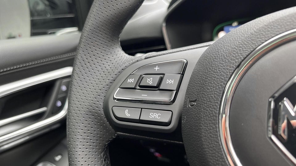 MG Marvel R Performance 5d