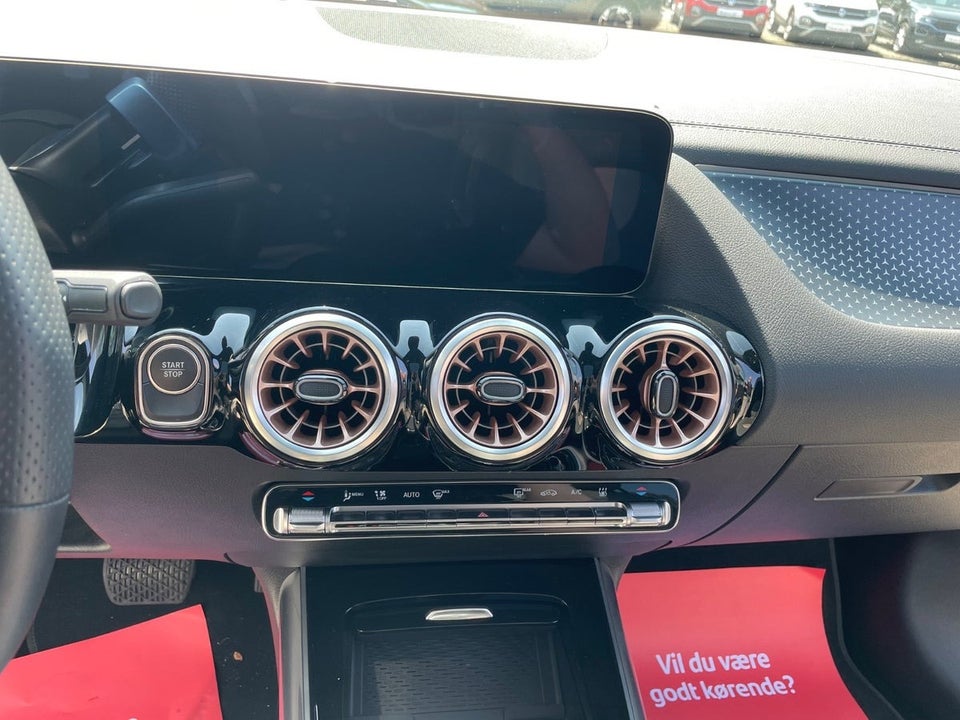 Mercedes EQA250+ Electric Art 5d