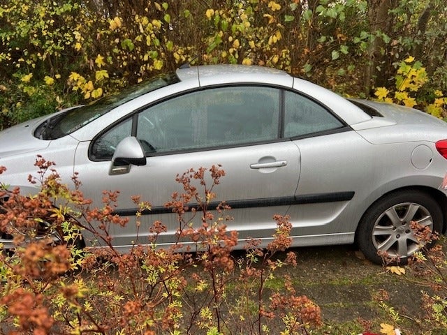 Peugeot 207 1,6 CC 2d