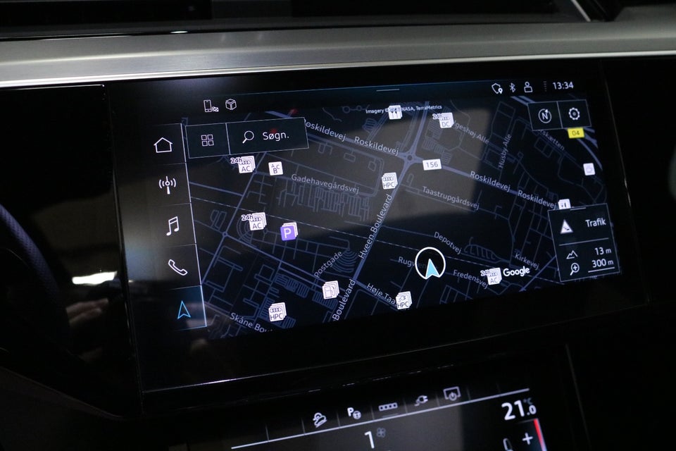 Audi Q8 e-tron 55 S-line Sportback quattro 5d