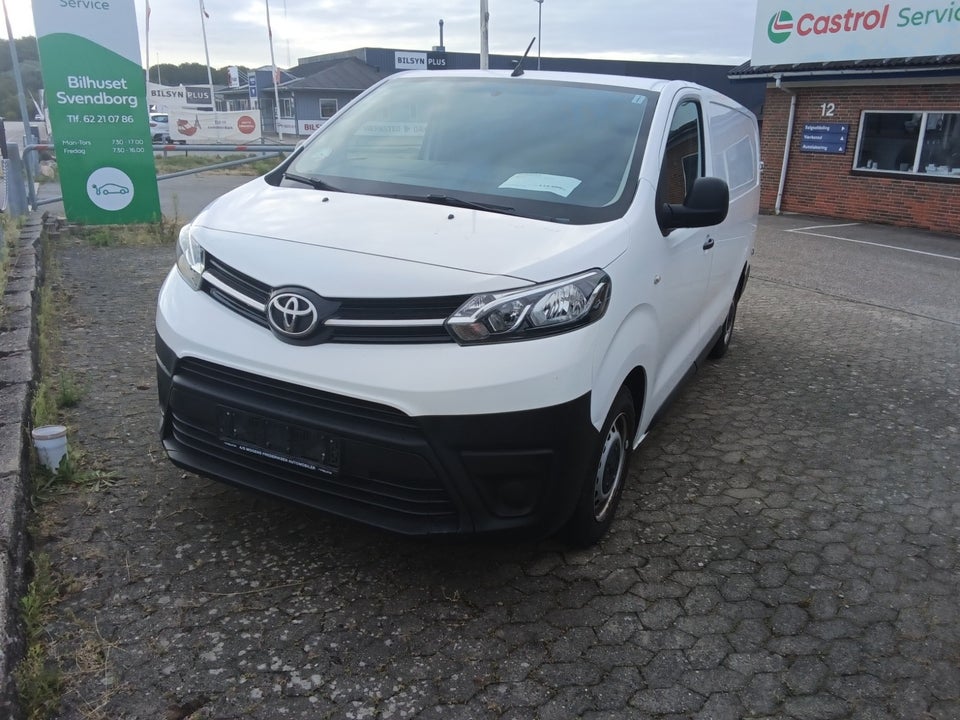 Toyota ProAce 2,0 D 120 Compact Base 5d