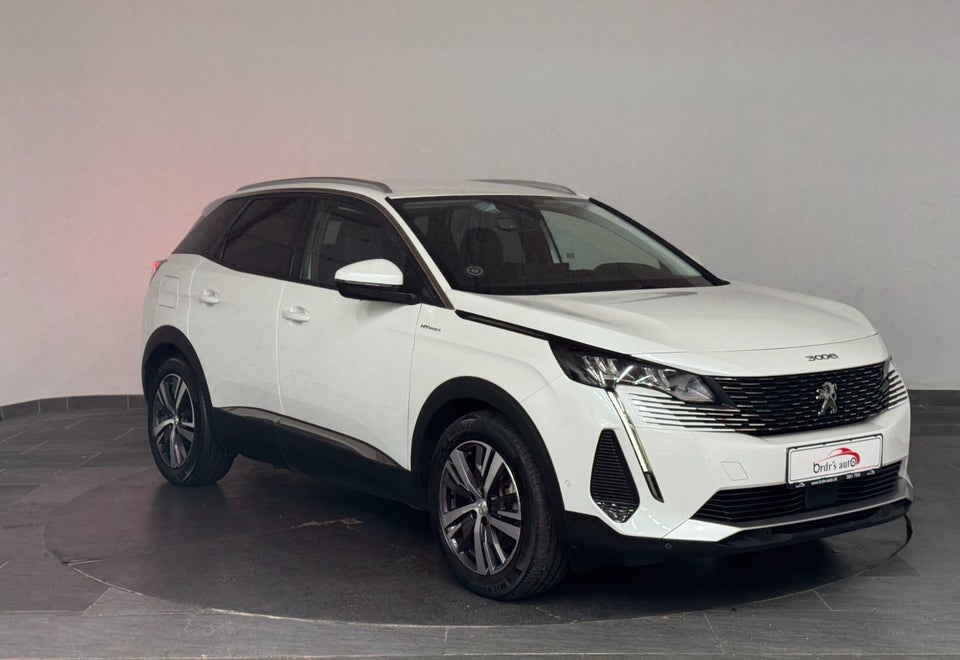 Peugeot 3008 1,6 Hybrid4 Allure Pack Limited EAT8 5d