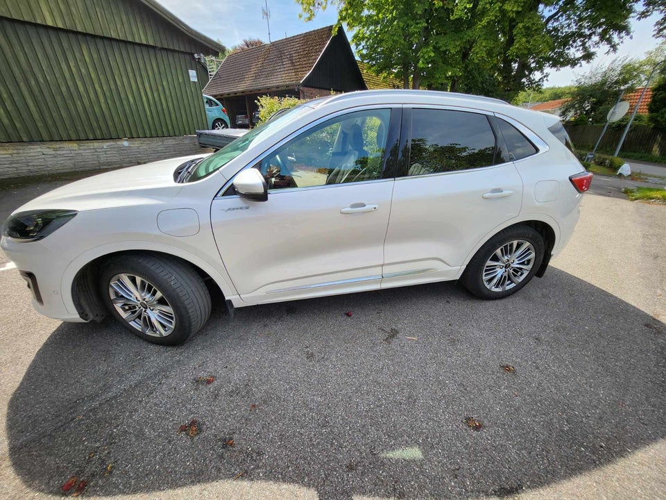 Ford Kuga 2,5 PHEV Vignale CVT 5d