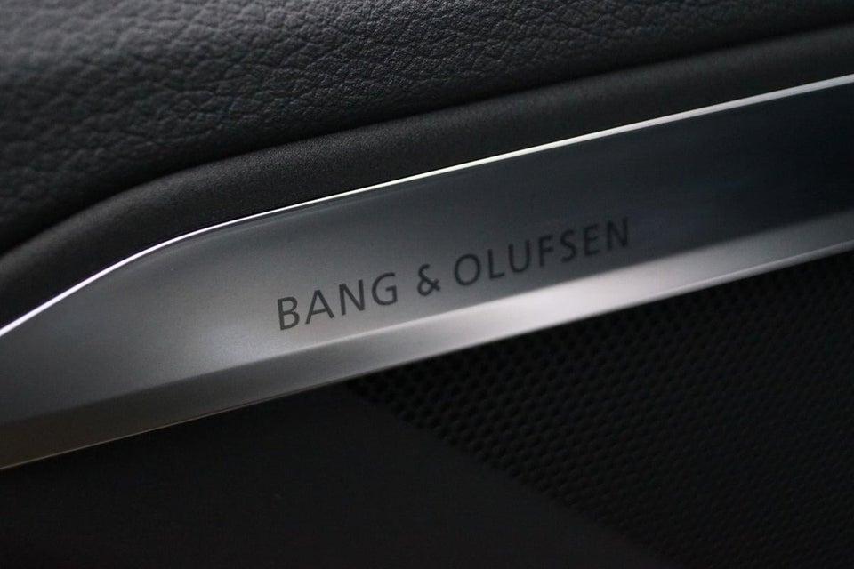 Audi e-tron 55 S-line quattro 5d