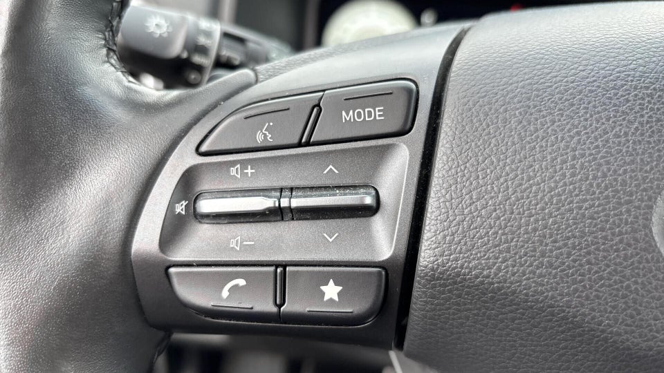 Hyundai Kona 39 EV Select 5d