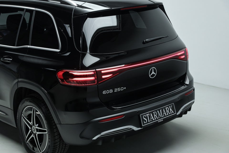 Mercedes EQB250+ AMG Advance 5d
