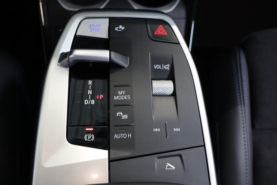 BMW iX2 eDrive20 M-Sport 5d