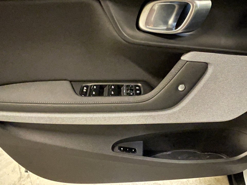 Polestar 2 Long Range AWD 5d