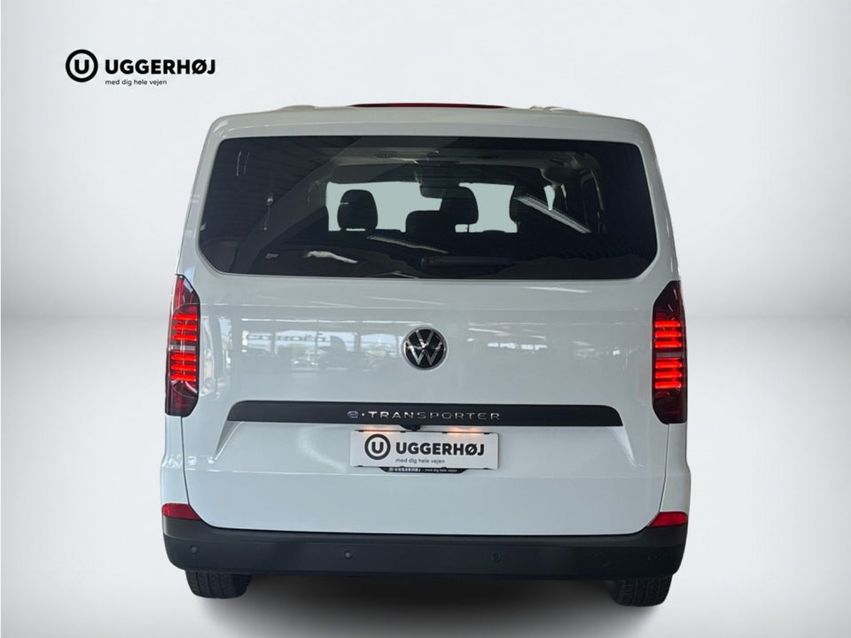 VW e-Caravelle 64 Basis SWB