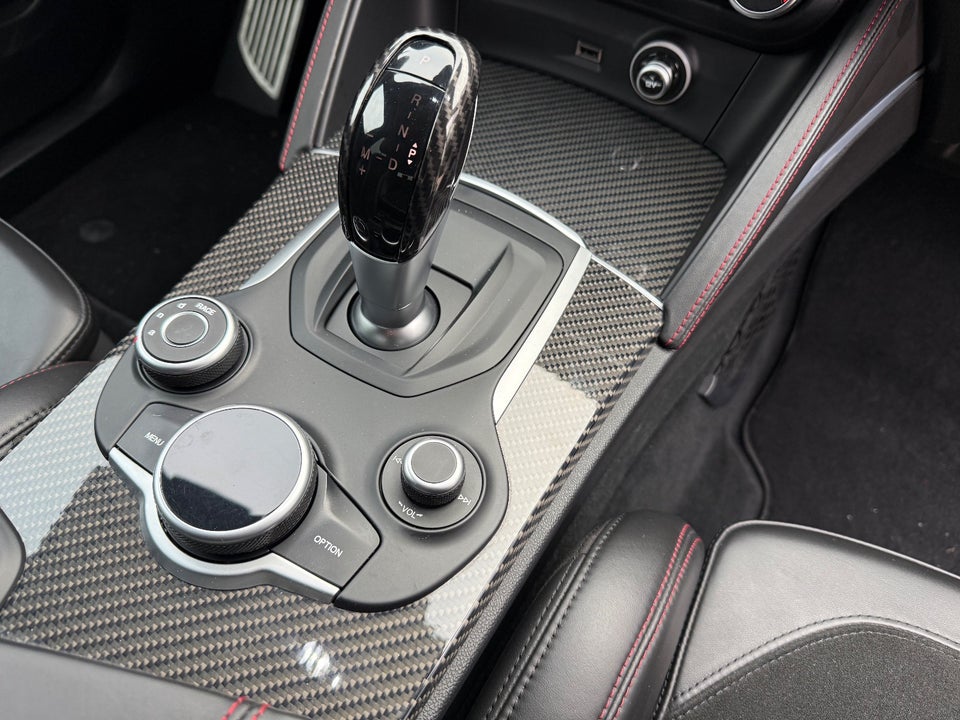 Alfa Romeo Stelvio 2,9 V6 Quadrifoglio aut. Q4 5d