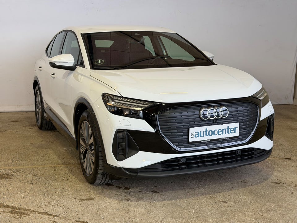 Audi Q4 e-tron 40 Advanced Sportback 5d