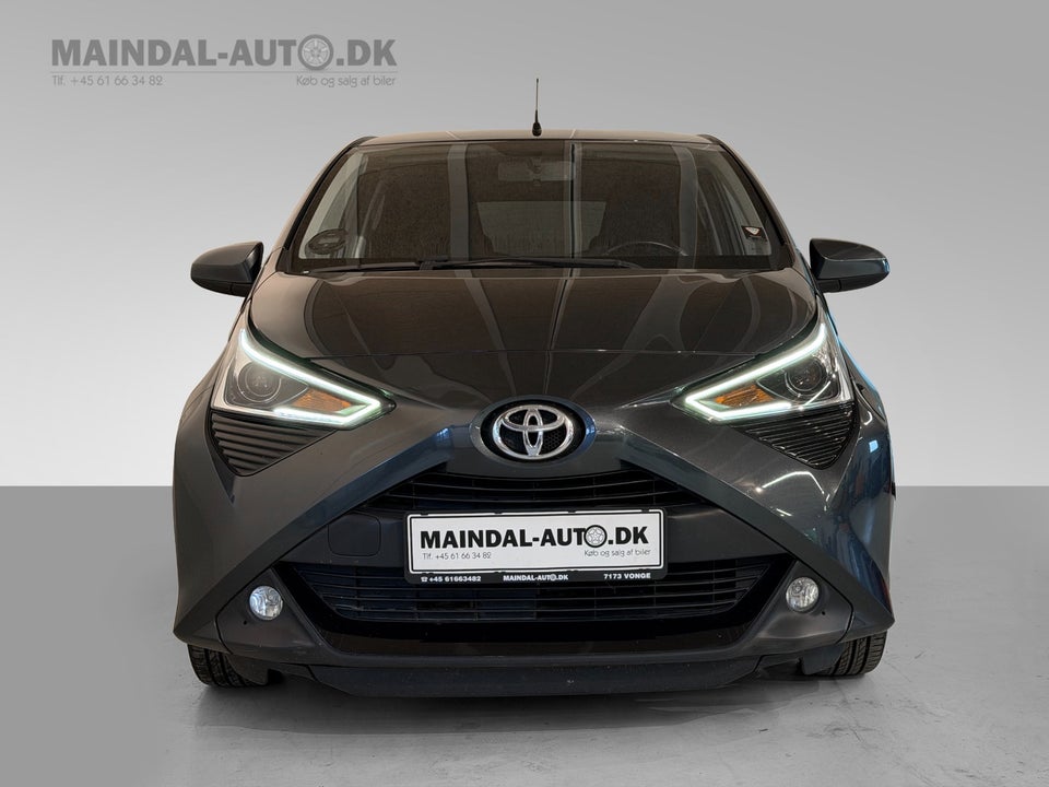 Toyota Aygo 1,0 VVT-i x-press 5d