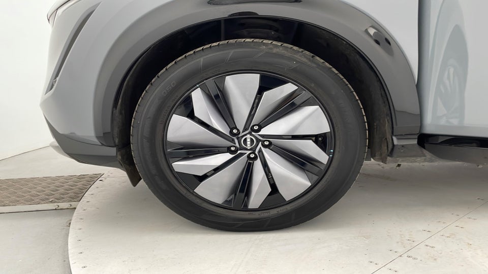 Nissan Ariya 63 Advance 5d