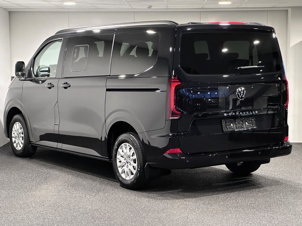 VW e-Caravelle 64 Style SWB