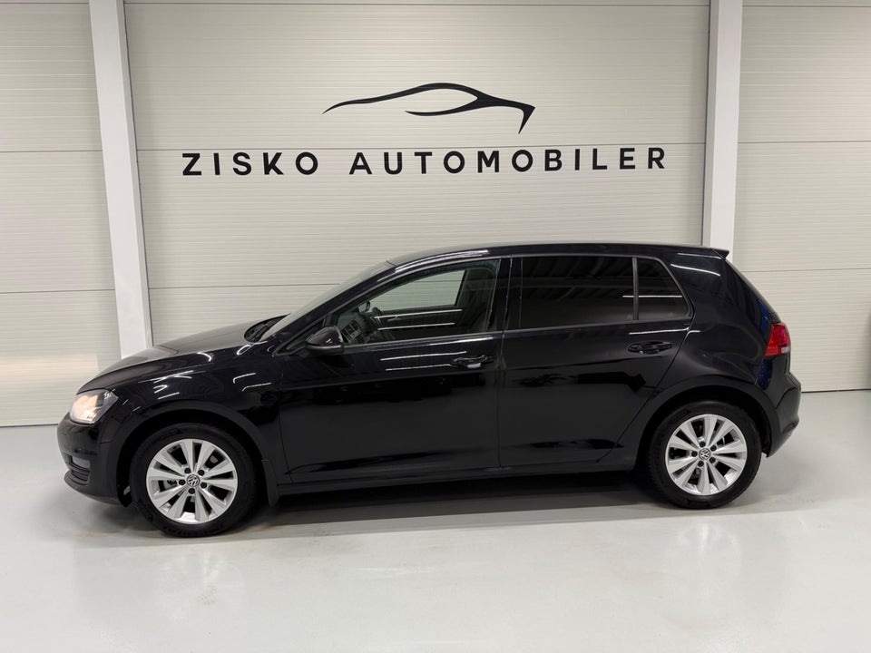 VW Golf VII 1,6 TDi 105 Comfortline BMT 5d