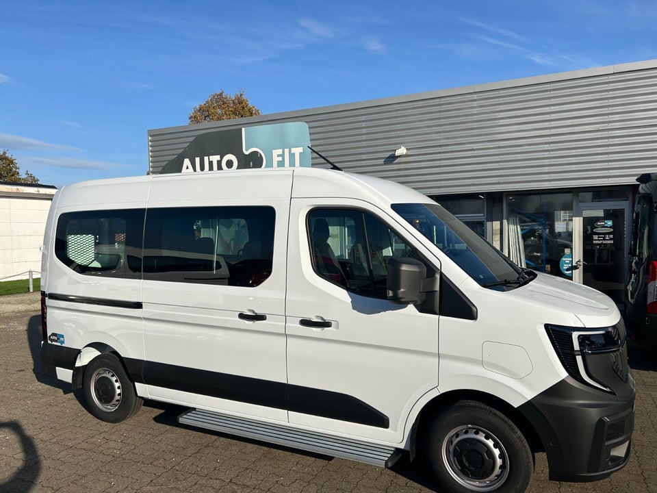 Renault Master V T35 87 E-Tech L2H2 Tekno Combi