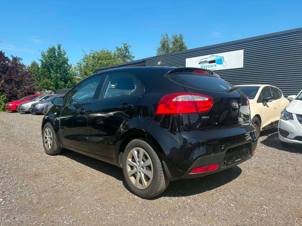 Kia Rio 1,1 CRDi 75 Motion 5d