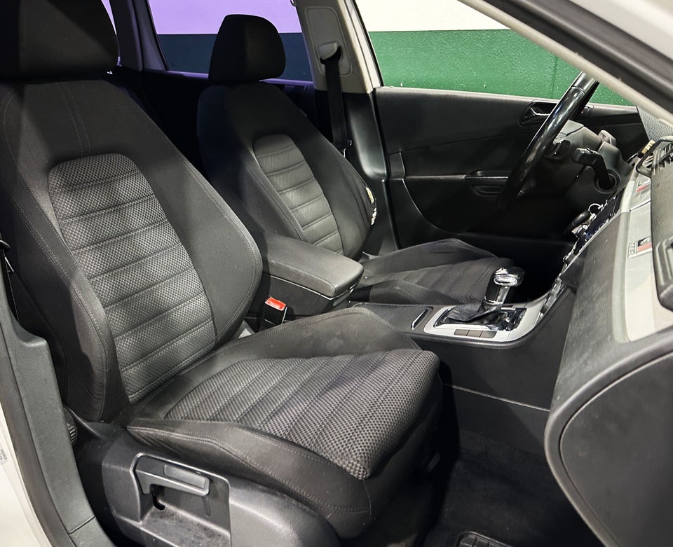 VW Passat 2,0 TDi 140 Comfortline Variant DSG 5d