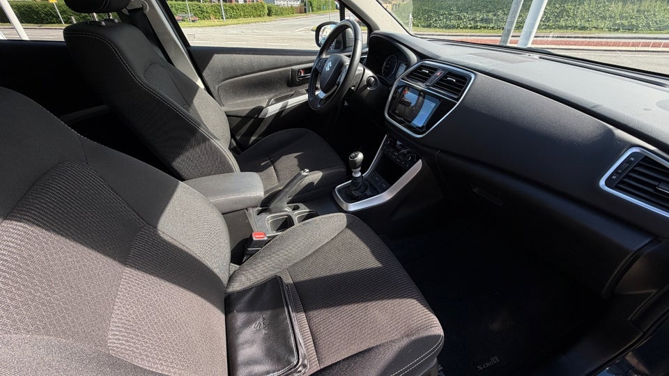 Suzuki S-Cross 1,4 mHybrid Active 5d