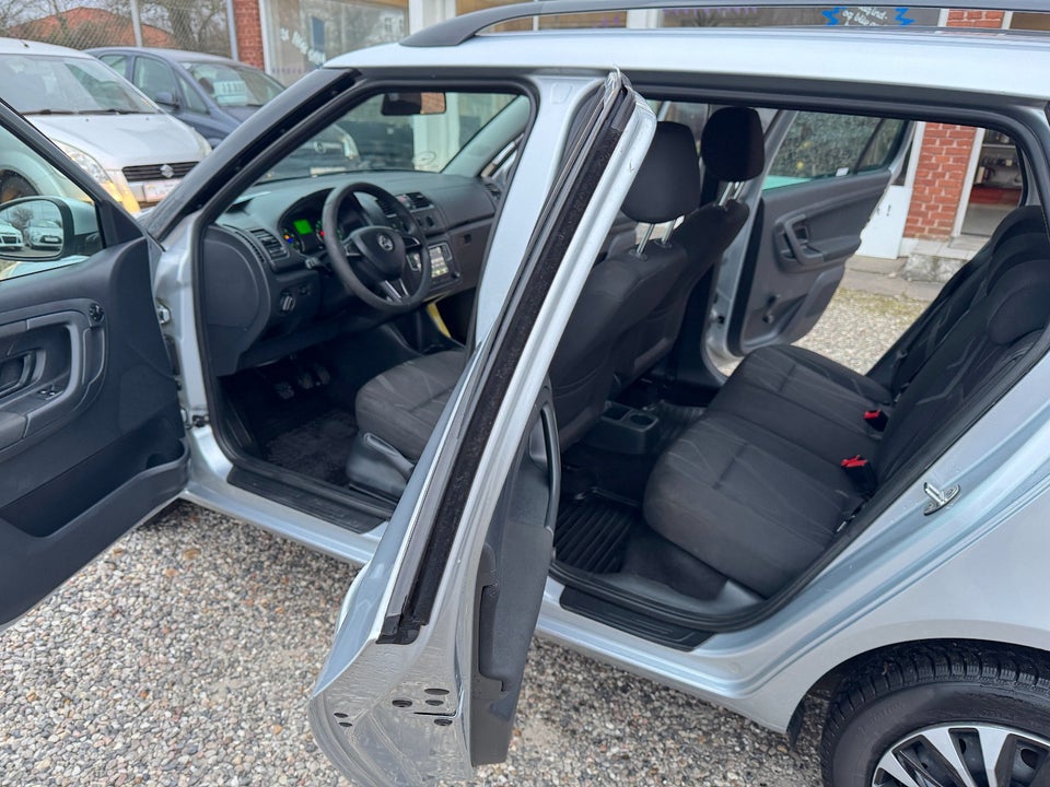 Skoda Fabia 1,2 12V Ambition 5d