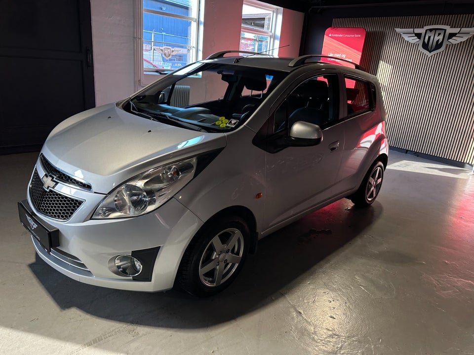 Chevrolet Spark 1,0 LS 5d