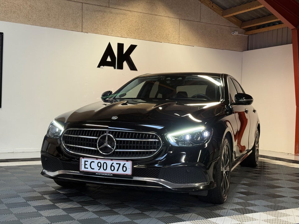 Mercedes E300 de 2,0 Advantage aut. 4d