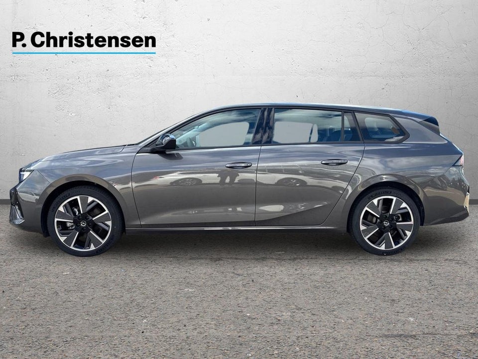 Opel Astra-e 54 Elegance Sports Tourer 5d