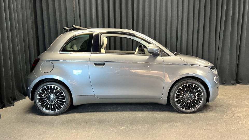 Fiat 500e 42 la Prima by Bocelli Cabrio 2d