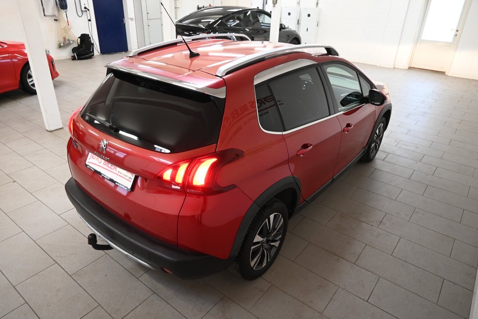 Peugeot 2008 1,6 BlueHDi 100 Allure 5d
