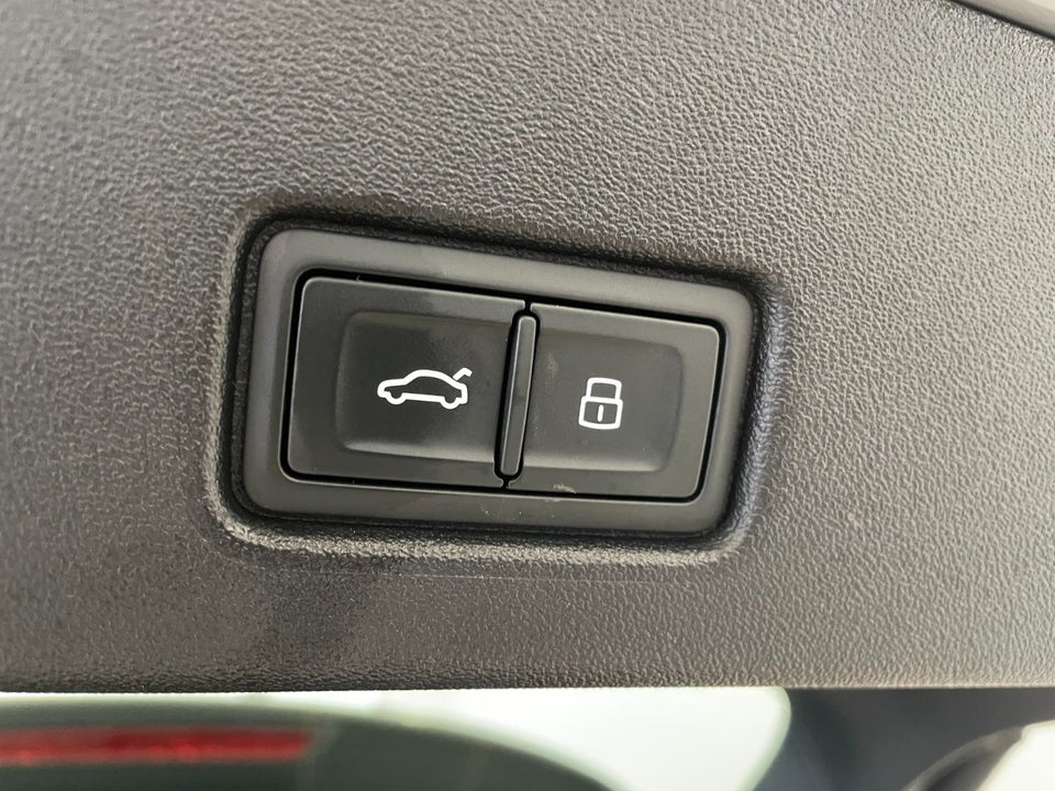 Audi Q4 e-tron 45 Progress quattro 5d