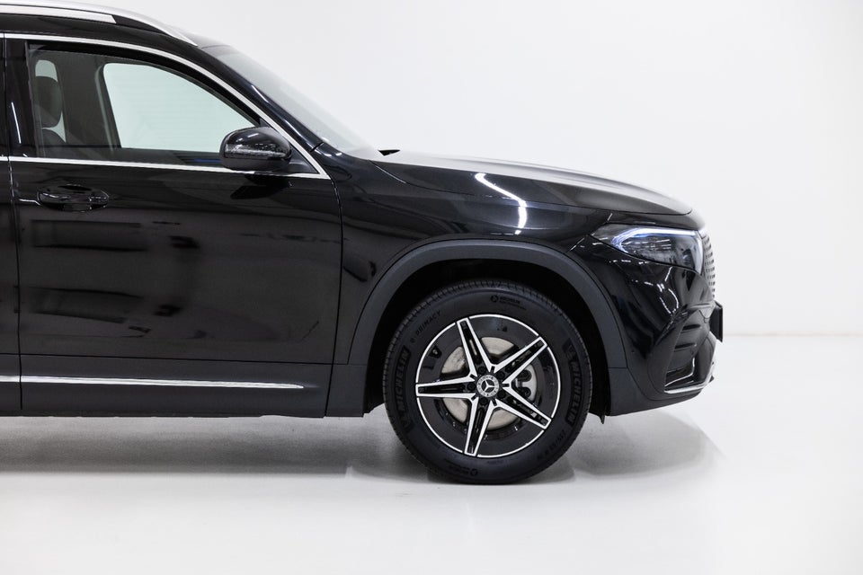 Mercedes EQB250+ AMG Advance 5d