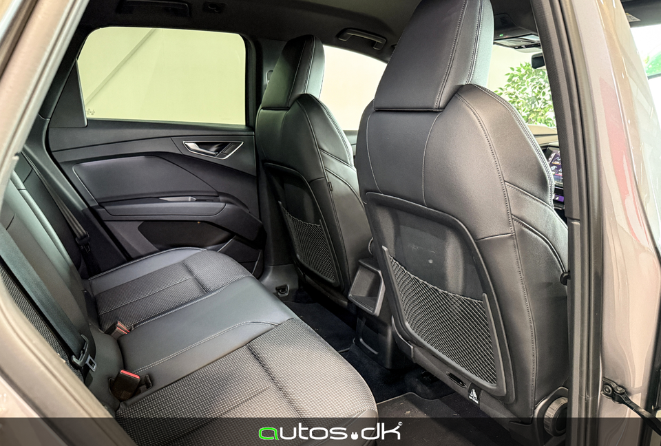 Audi Q4 e-tron 40 S-line 5d