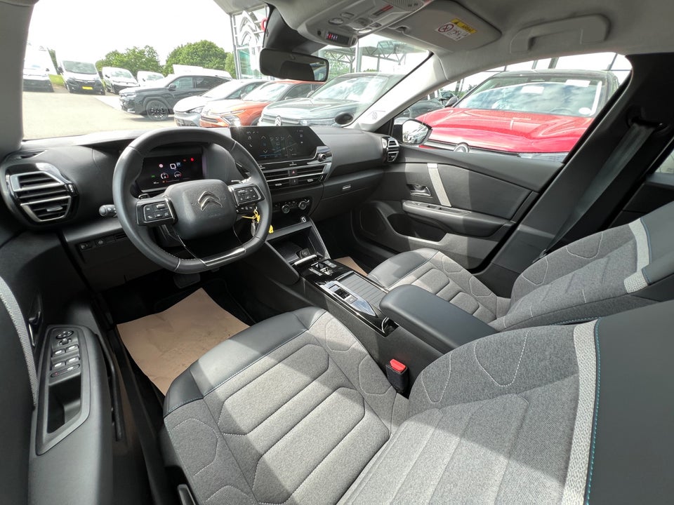 Citroën C4 1,2 PureTech 130 Chevron Sport EAT8 5d