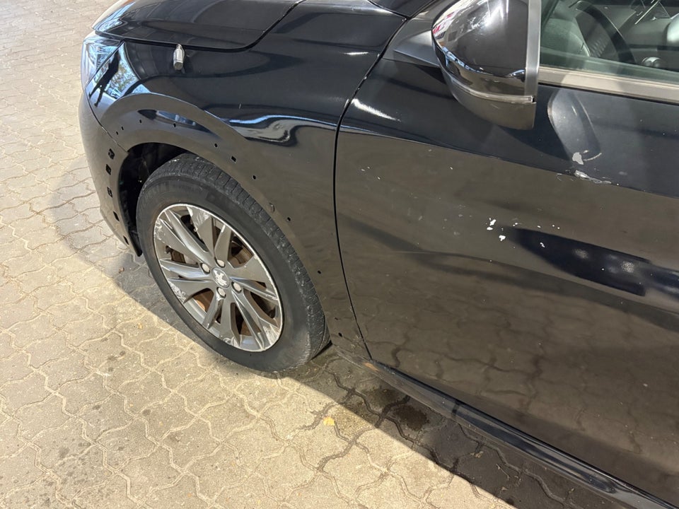 Peugeot e-208 50 Allure 5d